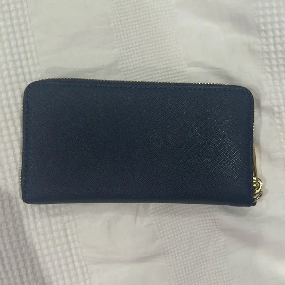 Michael Kors wallet - Picture 6 of 7